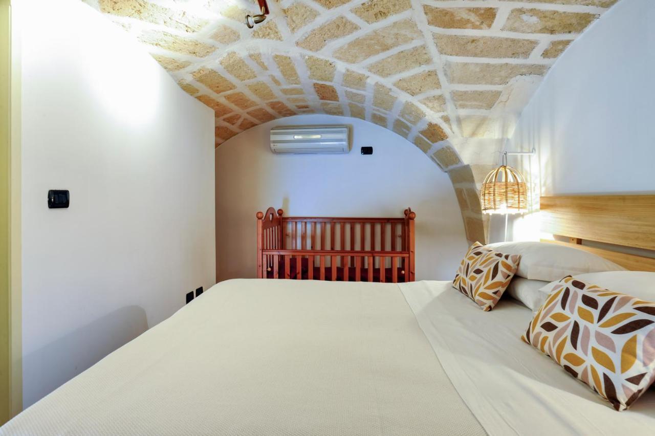Castriota 19 - Jacuzzi Apartment Sit Lecce Luaran gambar