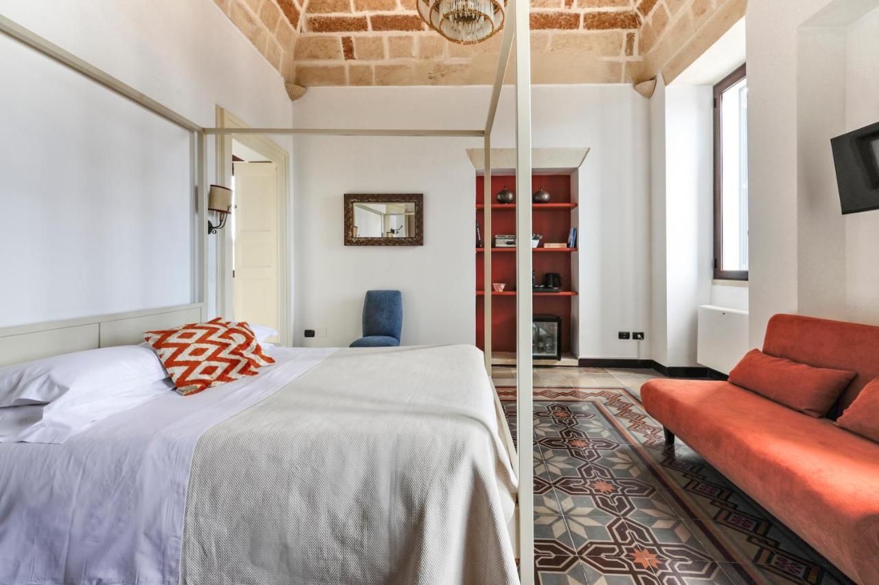 Castriota 19 - Jacuzzi Apartment Sit Lecce Luaran gambar